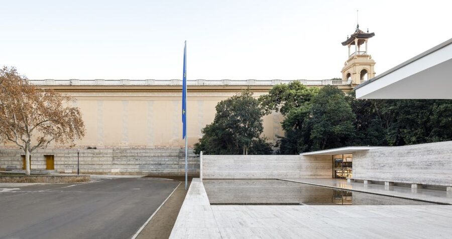 Barcelona: Mies van der Rohe Pavilion Ticket and Audio Guide - The design experience: purity, sobriety, and controlled contrasts