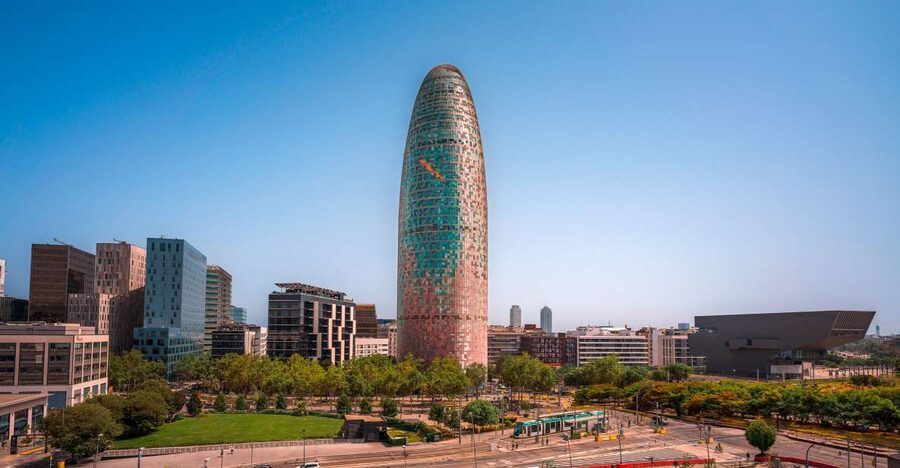 Barcelona: Mirador torre Glòries Skip-the-Line Ticket - Entering Torre Glòries without burning time in Barcelona lines