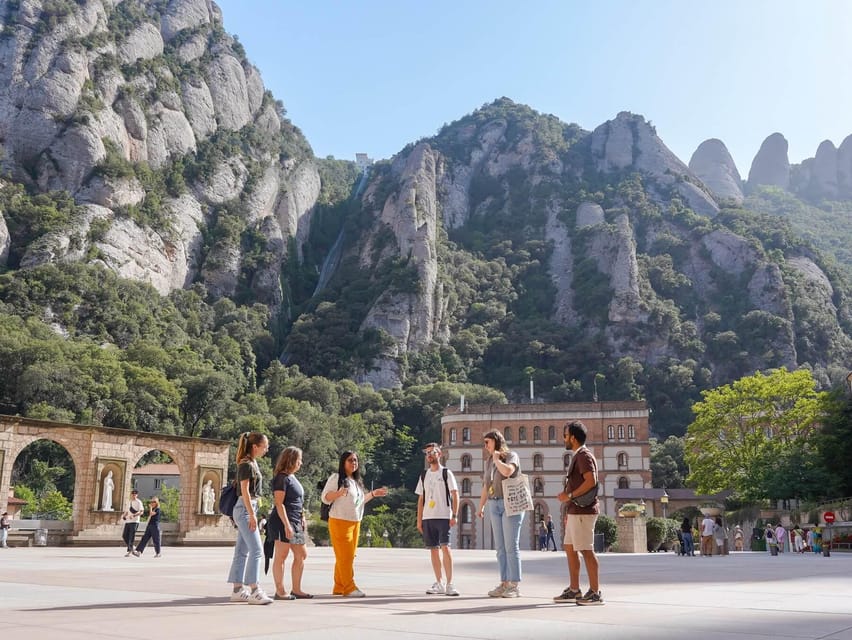Barcelona: Montserrat Tour with Cog-Wheel & Black Madonna - Montserrat Monastery and basilica visit: what the guide helps you notice