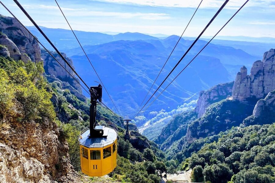 Barcelona: Montserrat Tour with Cog-Wheel & Black Madonna - Optional upgrades: Escolanía and video mapping when they’re available