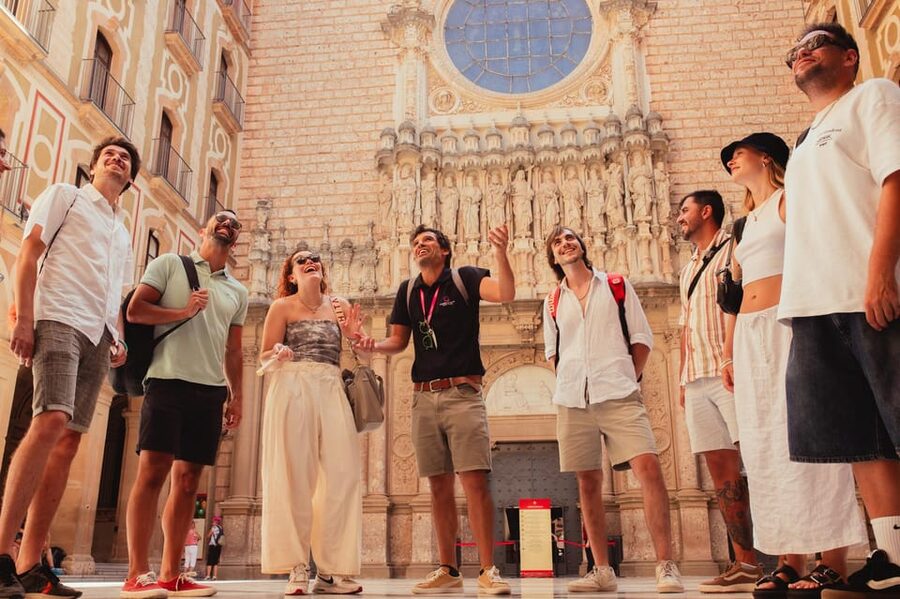 Barcelona: Montserrat with Winery, Lunch, and Train Options - Why Montserrat feels like more than a day trip