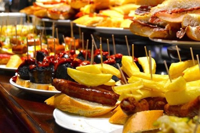 Barcelona Old Town Night Small Group Tour with Tapas & Flamenco - Value check: $72.59 for walk, tapas, and flamenco entry