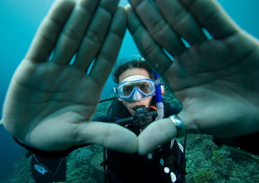 Barcelona: PADI Discover Scuba Diving - Should you book this PADI Discover Scuba try session?