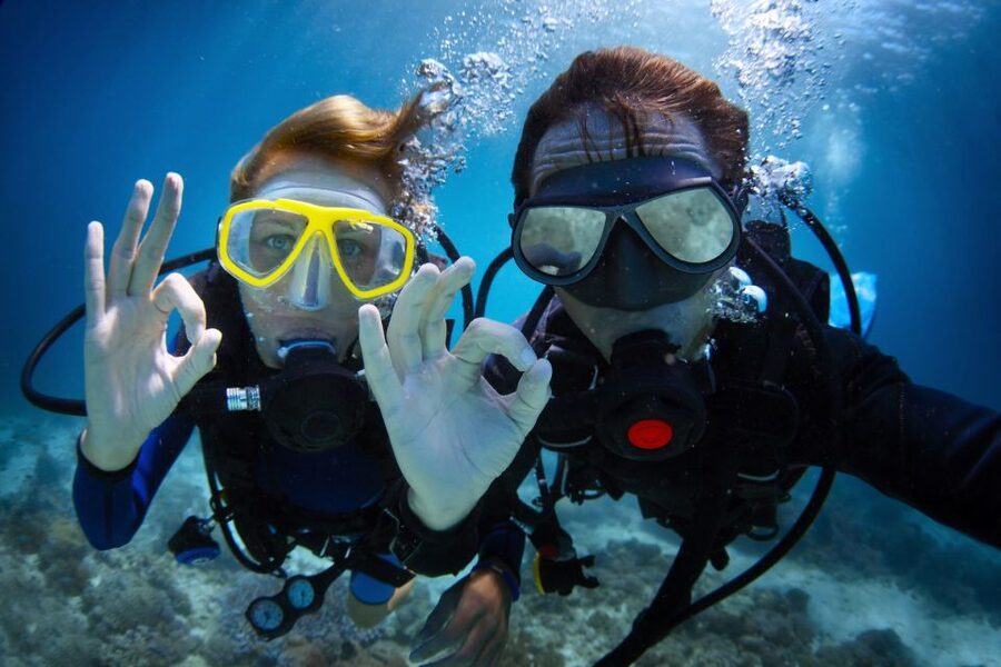 Barcelona: PADI Discover Scuba Diving - First steps on Barcelona’s shoreline