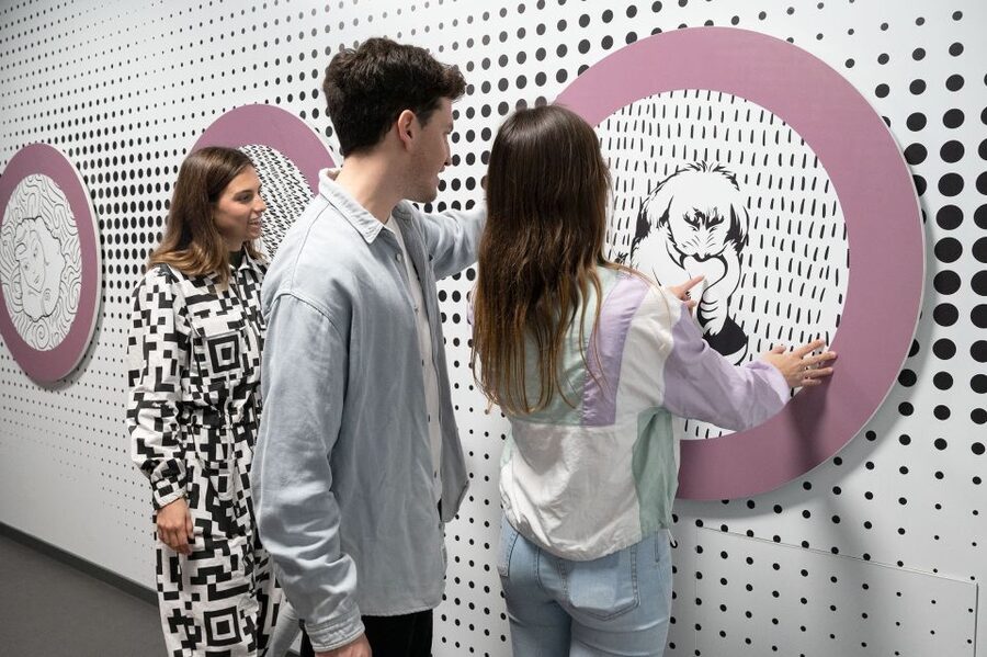 Barcelona: Paradox Museum Entry Ticket - Price and value: $19 for a 75-minute illusion workout