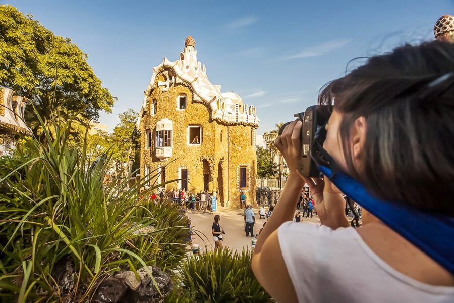 Barcelona: Park Güell Admission Ticket - Gardens, benches, and Austria Gardens breaks