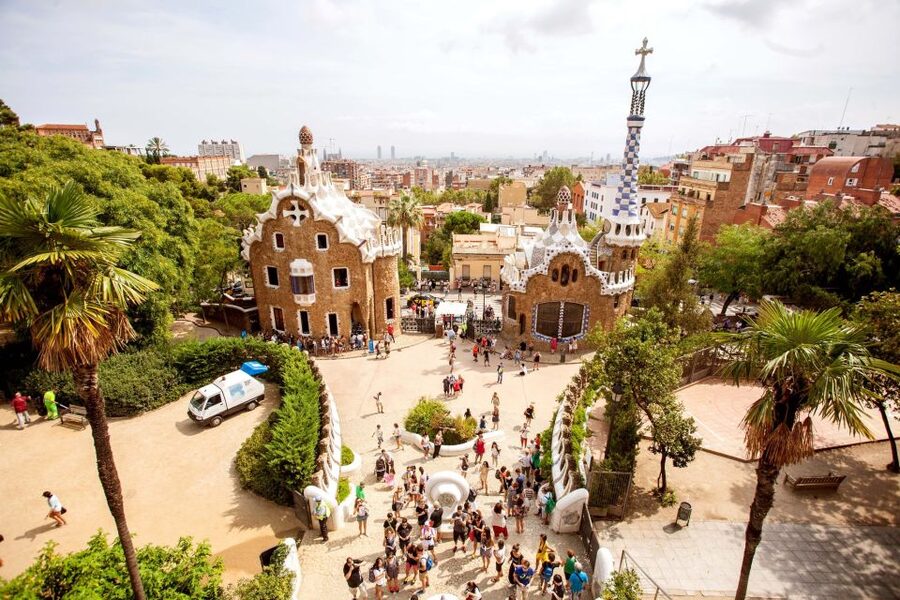 Barcelona: Park Guell Guided Tour with Skip The Line Entry - Nature Square Views: The Payoff at the Top