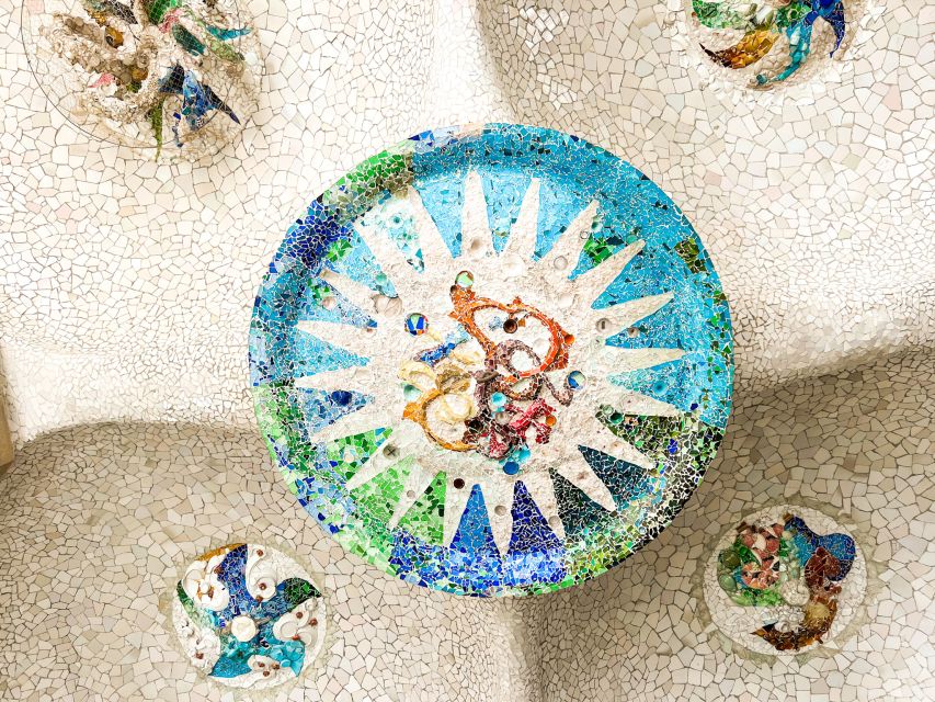 Barcelona: Park Güell & La Sagrada Familia Tickets and Tour - Sagrada Familia First: Reading 4 Facades Before You Enter