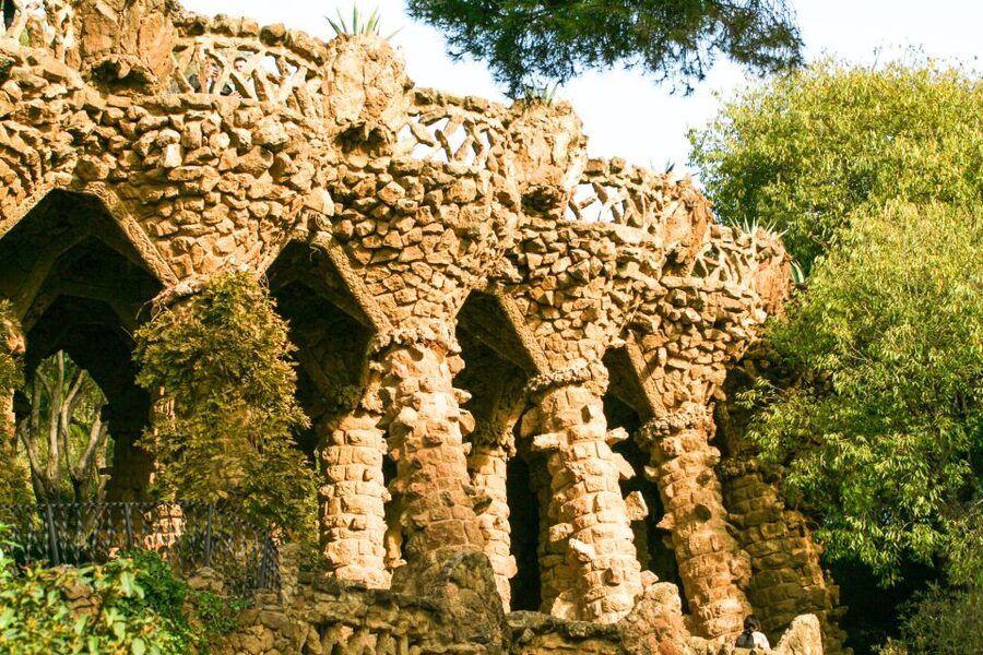 Barcelona: Park Güell & La Sagrada Familia Tickets and Tour - Private Bus Transport: The Little Comfort That Adds Real Value