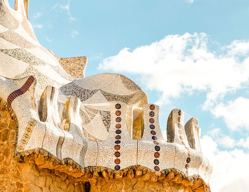 Barcelona: Park Güell & La Sagrada Familia Tickets and Tour - The Guide Makes The Difference, And The Names Show It