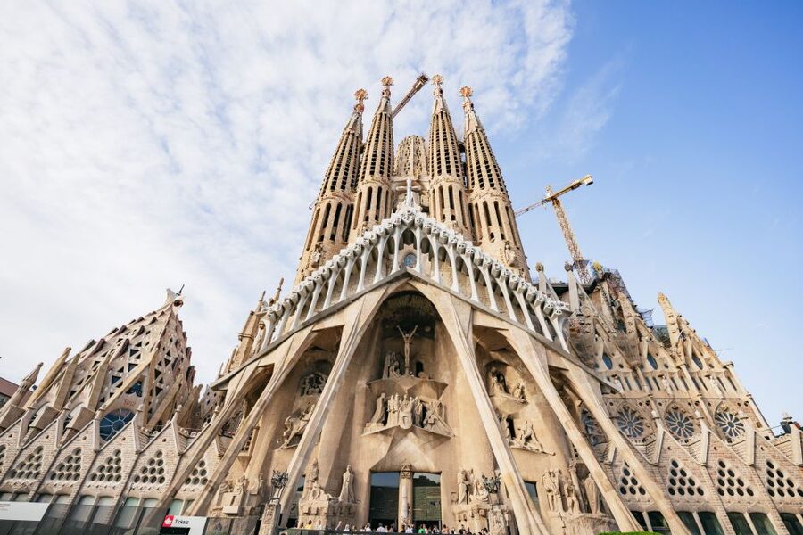 Barcelona: Sagrada Familia Skip-the-Line Entry Ticket & Tour - Inside the Basilica: Stained-Glass Light and Branch-Like Columns