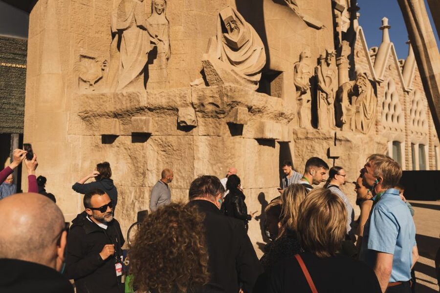 Barcelona: Sagrada Familia Skip-the-Line Guided Tour - Passion Façade Towers: The Angular Drama After Gaudí