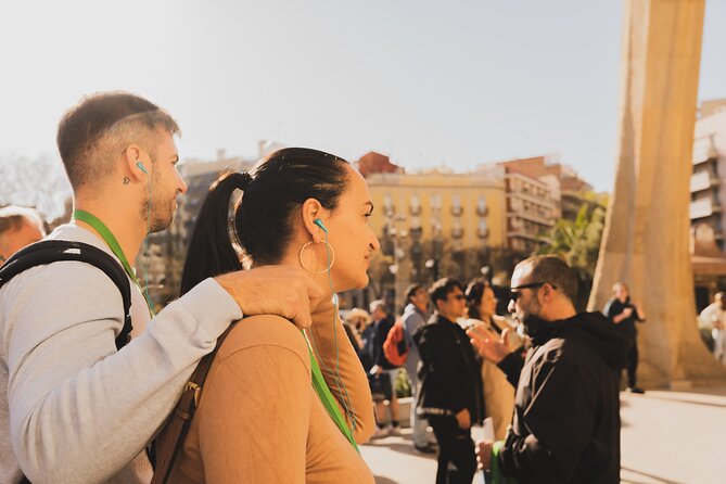 Barcelona: Sagrada Familia Skip-the-Line Guided Tour and Tickets - Why skip-the-line really matters at Sagrada Familia