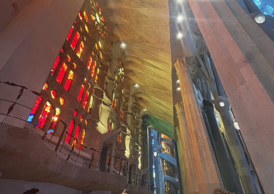 Barcelona: Sagrada Familia Tour Priority Access & Add-ons - Option 2: The 2-hour sailing tour for sea air, snacks, and skyline views
