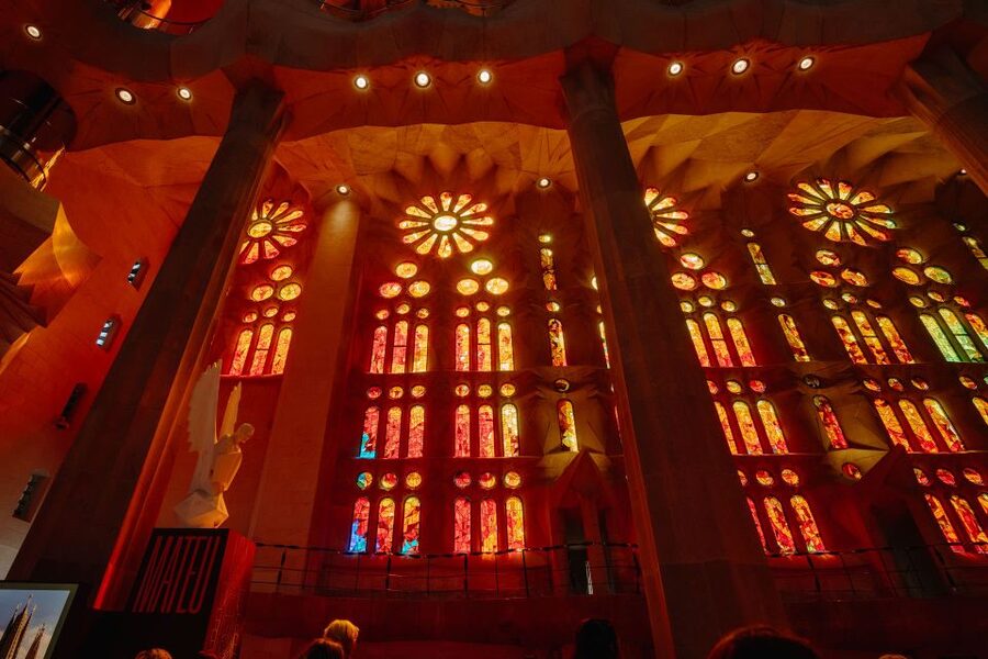 Barcelona: Sagrada Familia Tour w/Skip-the-Line Entry Ticket - Outside first, because Sagrada Familia is a facade theater