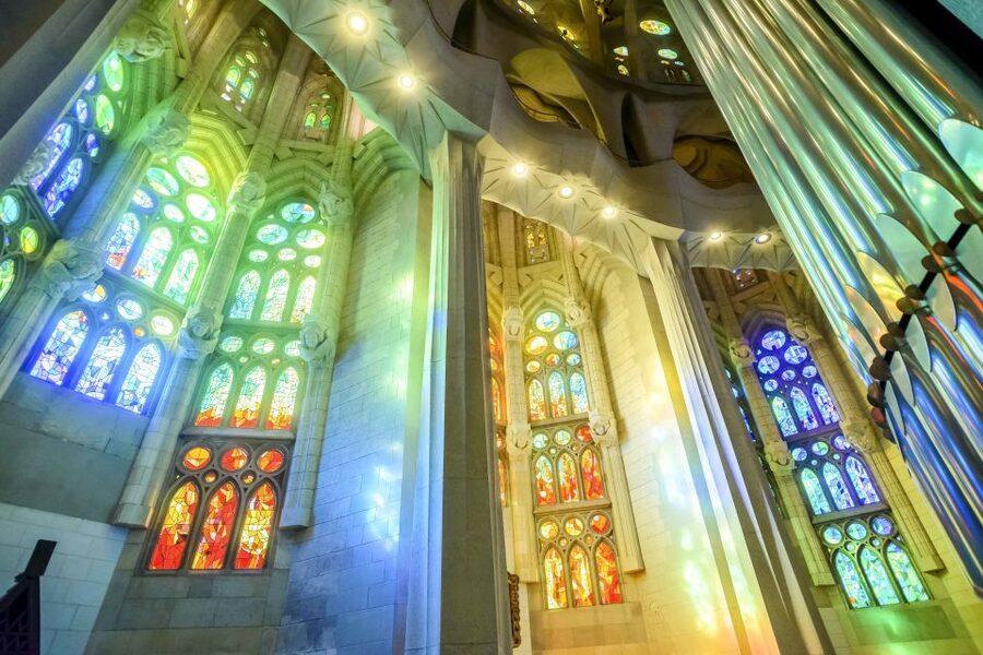 Barcelona: Sagrada Familia Tour with Optional Tower Access - Practical Rules You Should Actually Plan Around