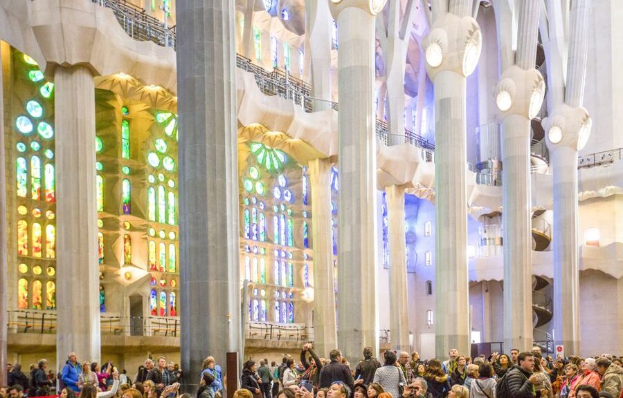 Barcelona: Sagrada Familia with Towers and Park Güell Tour - Price and value: what you are paying for