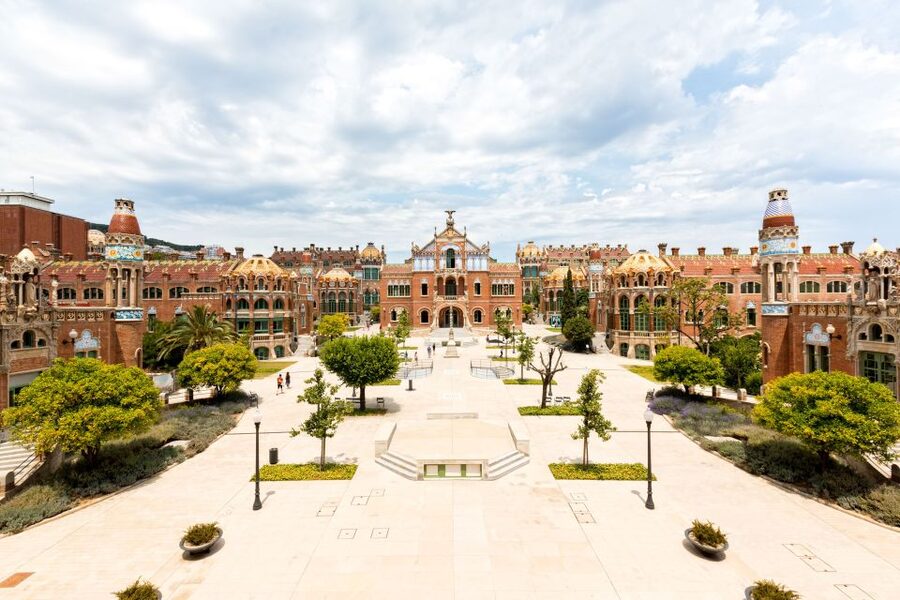 Barcelona: Sant Pau Recinte Modernista Entry Ticket - Sant Pau Recinte Modernista: a garden city built for care