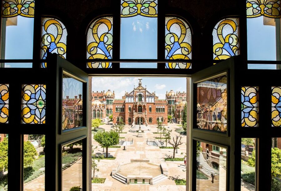 Barcelona: Sant Pau Recinte Modernista Entry Ticket - How to walk Sant Pau so the details land