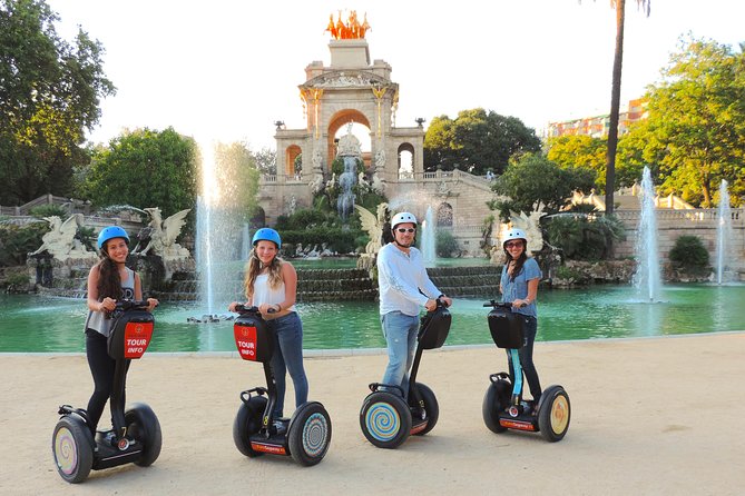 Barcelona Segway Tour - Getting started at Passeig de Lluís Companys, then Arc de Triomf sets the tone