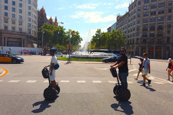 Barcelona Segway Tour - Estación de França to the Olimpic Village, the future shows up right after the beach