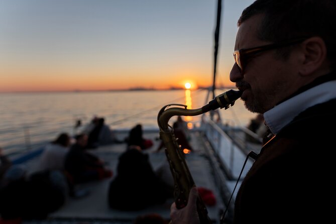 Barcelona Sunset Live Jazz Music Cruise - Key things that make this cruise feel special