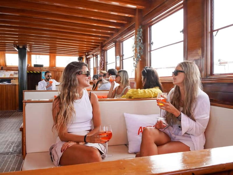 Barcelona: Sunset Sailing Cruise with Live Music - Live Music on the Water: What You Should Expect