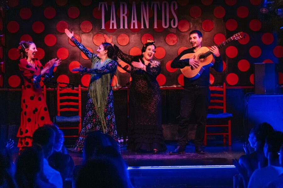 Barcelona: Tapas and Flamenco Experience - Should You Book This Flamenco and Tapas Night in Barcelona?
