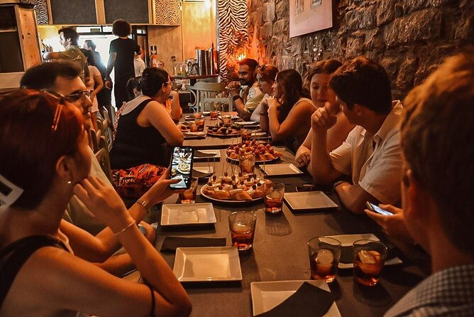 Barcelona Tapas Walking Tour: Food, Wine & History - Route Pacing and Timing: Easy Walking With a Tight Schedule