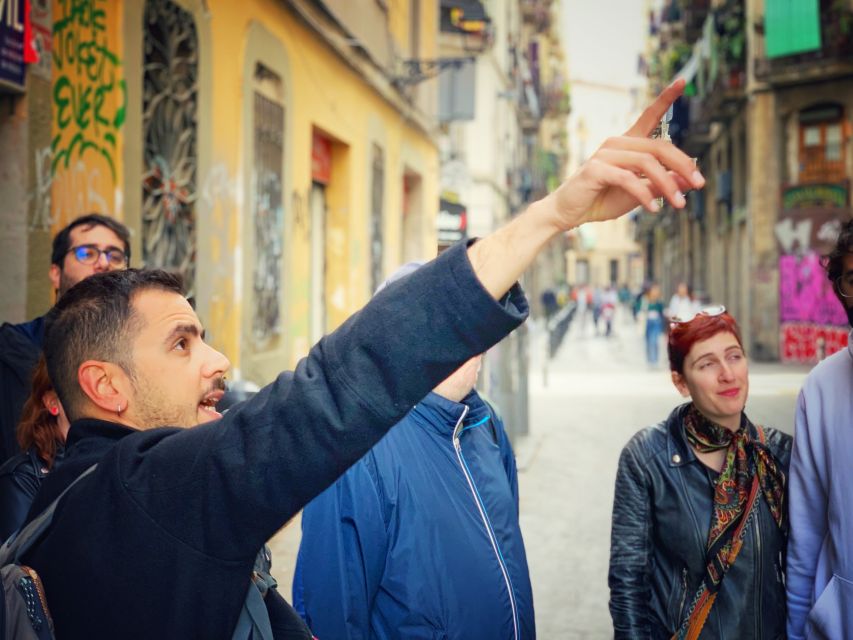 Barcelona: The Spanish Civil War Historical Walking Tour - What You’ll See as You Move Through Barcelona’s Old Town
