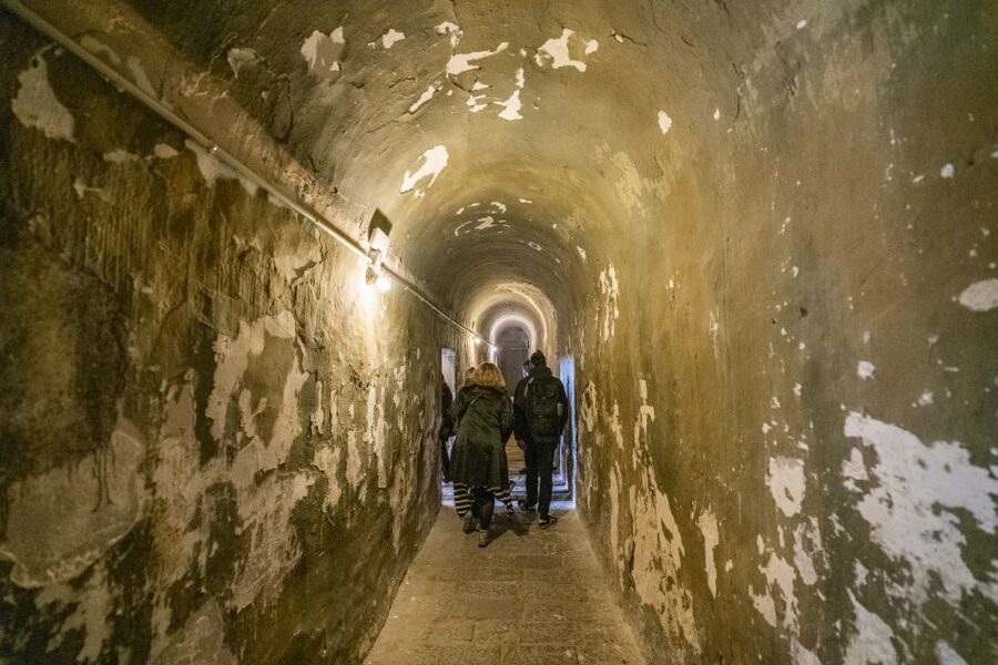 Barcelona: Walking tour with Montjuic Castle & Cable Car - Price and ticket value: what you actually get for $64