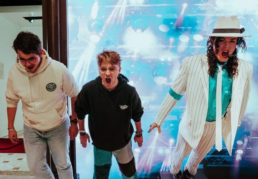 Barcelona: Wax Museum Entry Ticket - Location and Nearby Extras on Las Ramblas