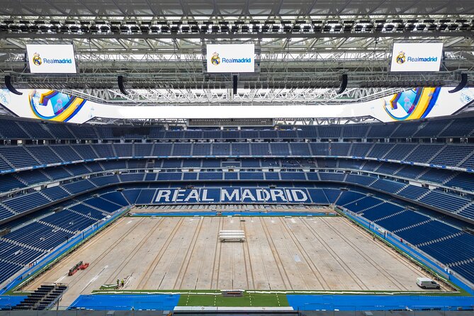Bernabéu Stadium Guided Tour With Optional Megafan Upgrade - Digital Avatars and Optional Photo Purchases