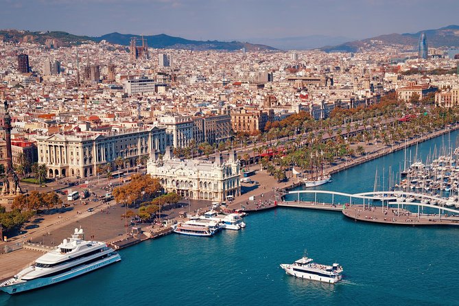 Best of Barcelona Guided Tour with Port or Hotel Pick up - Port Olimpic: a quick seaside break between icons