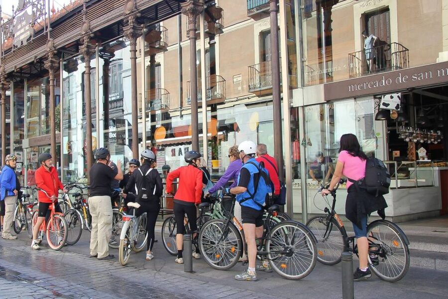 Best of Madrid: 3-Hour Guided Bike Tour in Small Groups - CaixaForum Madrid and Las Letras: Culture Sits Next to Everyday Life