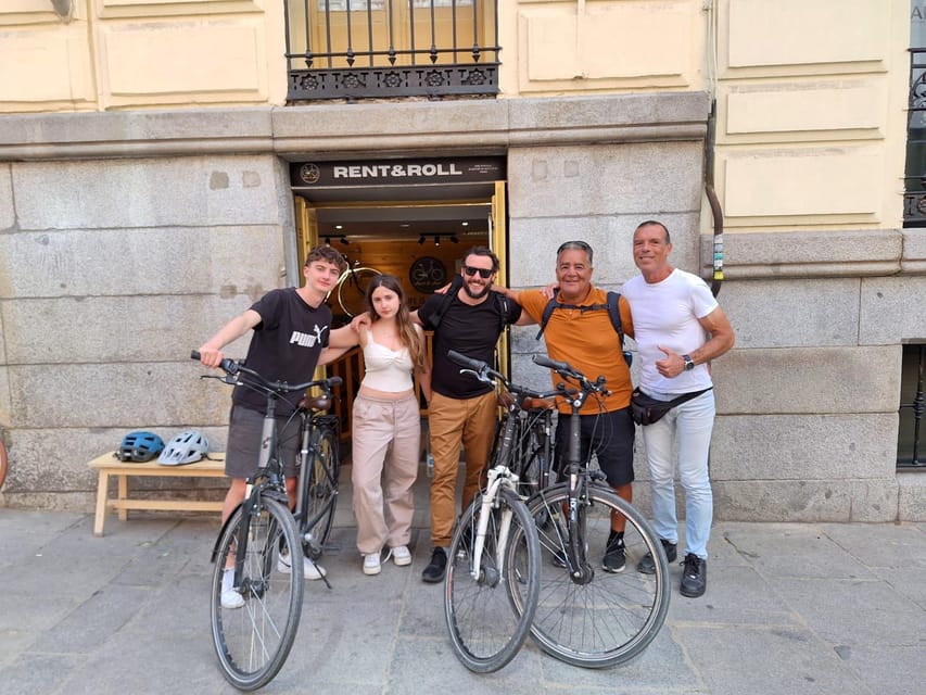 Best of Madrid: 3-Hour Guided Bike Tour in Small Groups - Plaza Mayor and El Madrid de los Austrias: Old Streets, Quick Context