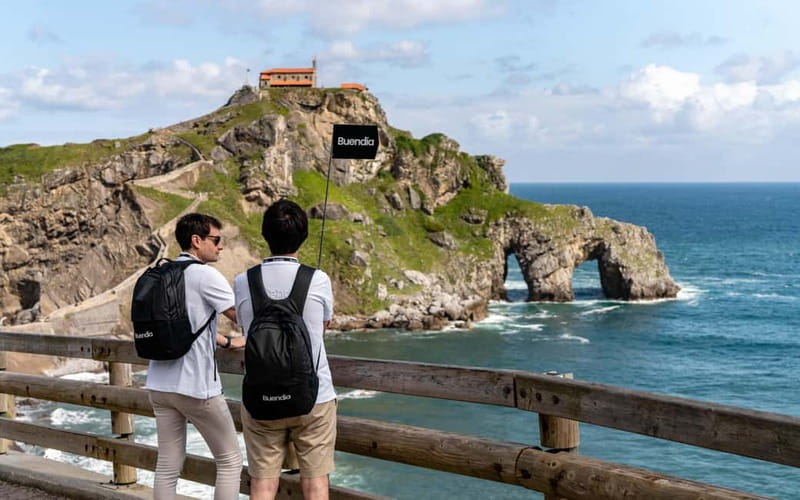 Bilbao: Gaztelugatxe, Bermeo, Mundaka, Gernika, & Wine Tour - Mundaka’s surfer-town vibe, plus time to hunt down seafood