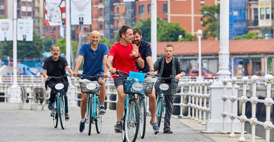 Bilbao: Guided Highlights Small Group or Private E-Bike Tour - Key things to know before you book