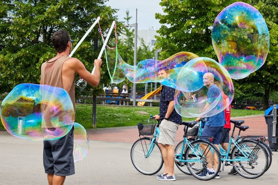 Bilbao: Guided Highlights Small Group or Private E-Bike Tour - Value for $58: why this is a smart time-saver