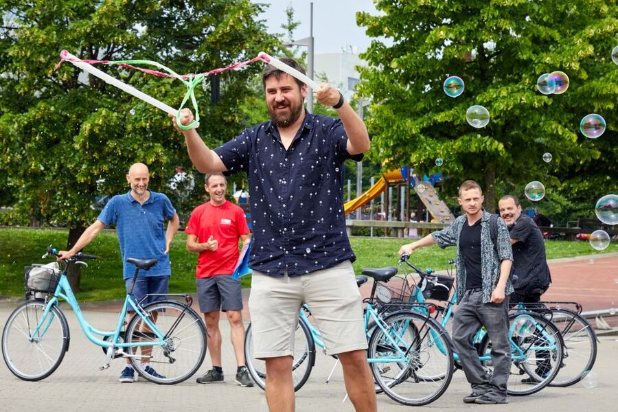 Bilbao: Guided Highlights Small Group or Private E-Bike Tour - Guggenheim Museum area: seeing why the city changed