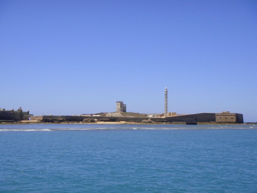 Cádiz: Bay of Cádiz Catamaran Tour with Host - Quick heads-up on what the cruise does not allow