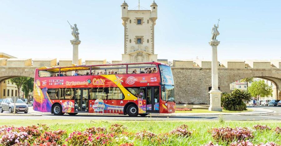 Cadiz: City Sightseeing Hop-On Hop-Off Bus Tour - Getting Your Bearings: The Value of a 2-Day Bus Loop in Cádiz