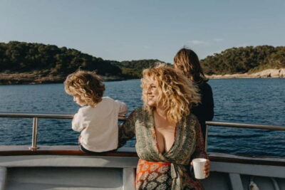Cala’n Bosc: 3.5-Hour South Coast Sightseeing Boat Trip
