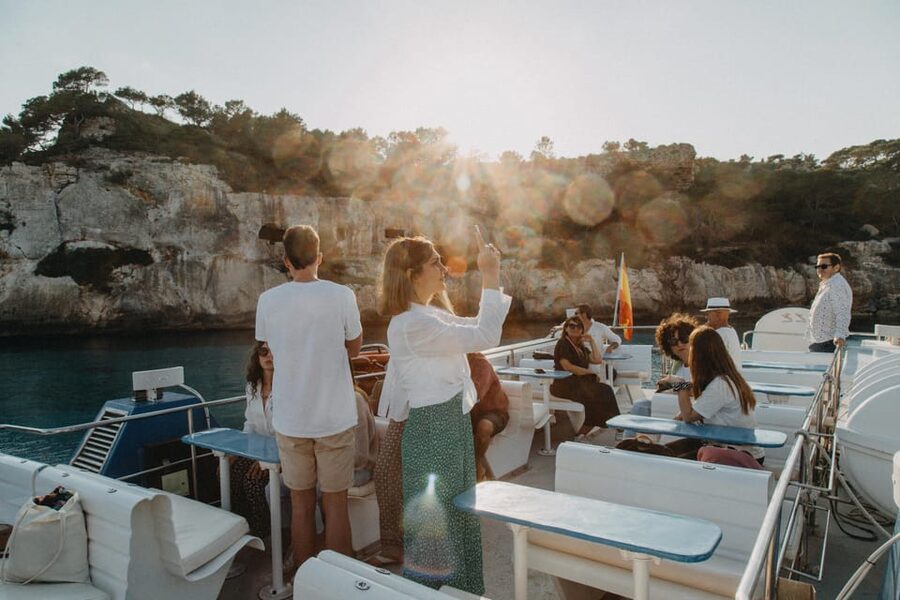 Cala'n Bosch: 2-Hour Sunset Sightseeing Tour - Key things to know before you go