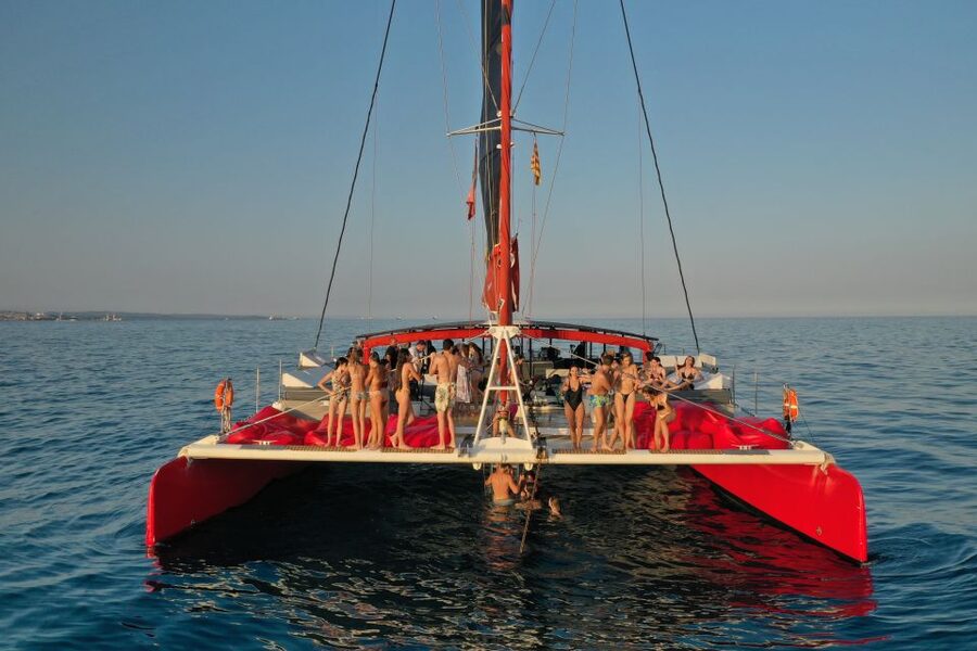 Cambrils: Catamaran Cruise with Drinks and BBQ Lunch Option - Deck vibe and group size: what it feels like in real life