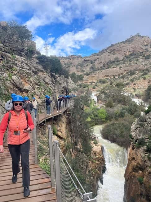 Caminito Del Rey From Málaga: Round-Trip Bus + Tour with Official Guide - Getting back to Málaga, and staying on schedule