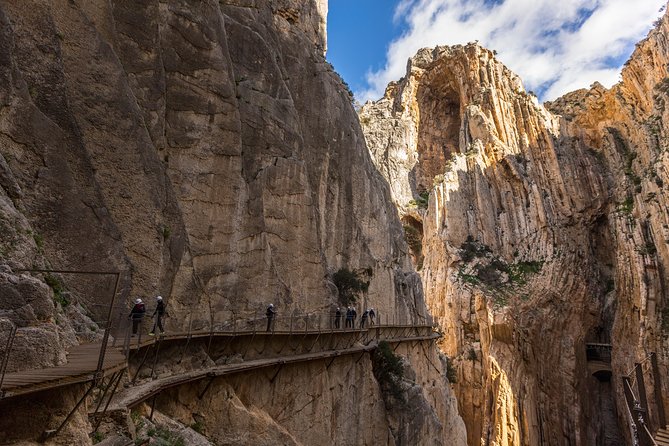 Caminito del Rey Tour from Malaga - Packing for the Caminito del Rey: what you’ll wish you had