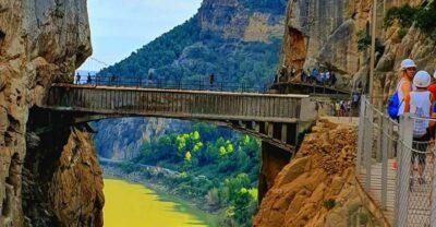 Caminito del Rey: Tour with Official Guide and Drink