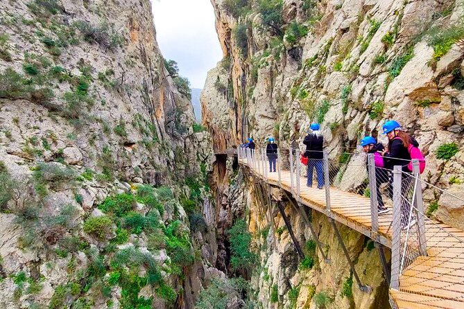 Caminito del Rey with Pickup from Malaga City - Walking the gorge: timing, pacing, and the “three feel” of the route