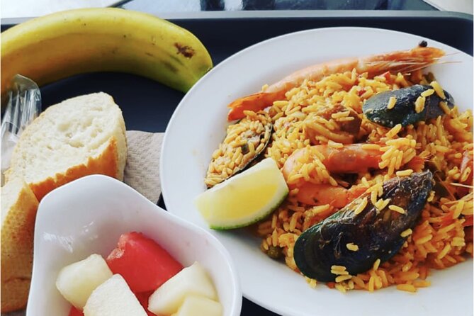 Catamaran Cruise to Papagayo beaches, lunch and water activities - Lunch on the water: paella timing and dietary choices